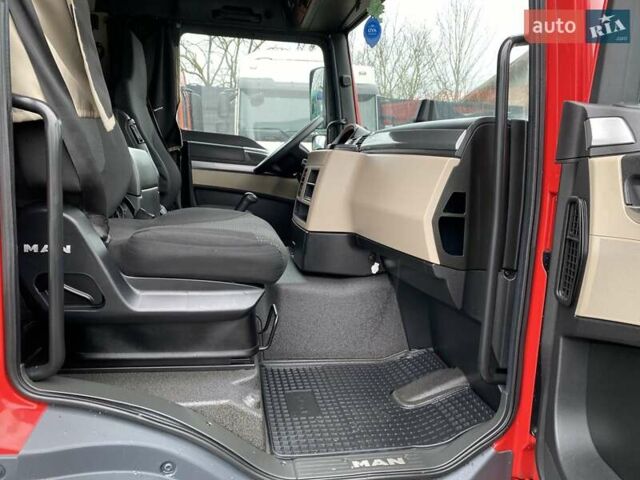 Красный МАН ТГЛ, объемом двигателя 4.6 л и пробегом 490 тыс. км за 36999 $, фото 40 на Automoto.ua