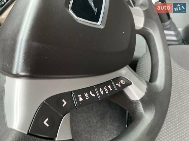 Красный МАН ТГЛ, объемом двигателя 4.6 л и пробегом 490 тыс. км за 36999 $, фото 65 на Automoto.ua