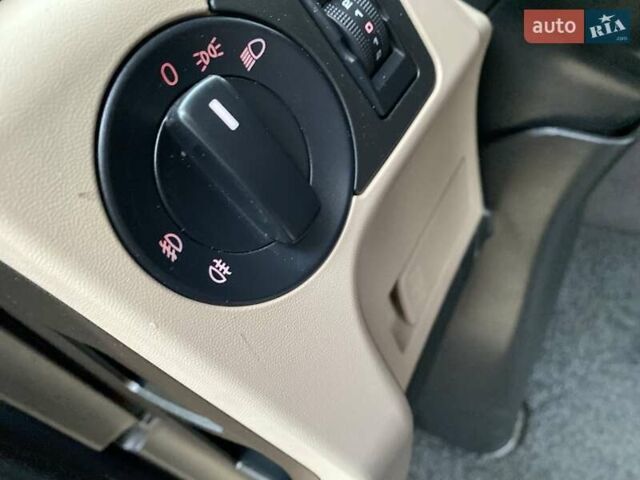 Красный МАН ТГЛ, объемом двигателя 4.6 л и пробегом 490 тыс. км за 36999 $, фото 66 на Automoto.ua