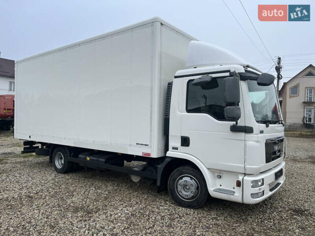 МАН ТГЛ, объемом двигателя 4.6 л и пробегом 360 тыс. км за 22300 $, фото 3 на Automoto.ua