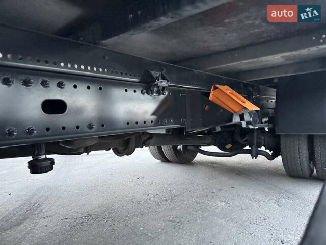 МАН ТГЛ, объемом двигателя 4.6 л и пробегом 453 тыс. км за 27900 $, фото 29 на Automoto.ua