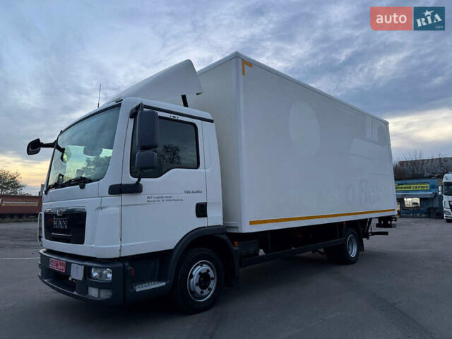 МАН ТГЛ, объемом двигателя 4.6 л и пробегом 453 тыс. км за 27900 $, фото 2 на Automoto.ua