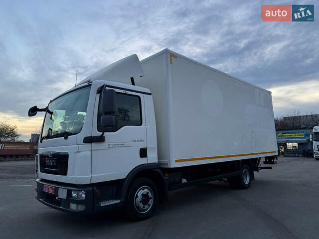 МАН ТГЛ, объемом двигателя 4.6 л и пробегом 453 тыс. км за 27900 $, фото 3 на Automoto.ua