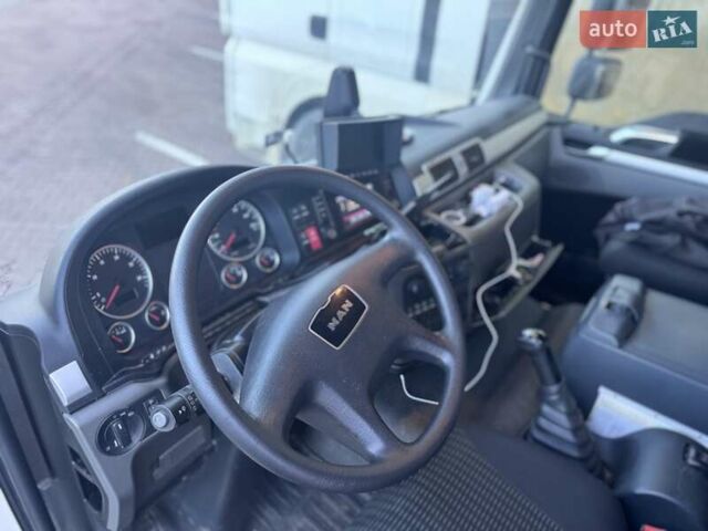 МАН ТГЛ, объемом двигателя 4.6 л и пробегом 250 тыс. км за 34000 $, фото 16 на Automoto.ua