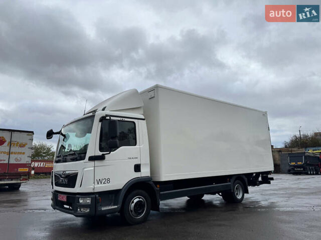 МАН ТГЛ, объемом двигателя 4.6 л и пробегом 443 тыс. км за 36900 $, фото 1 на Automoto.ua