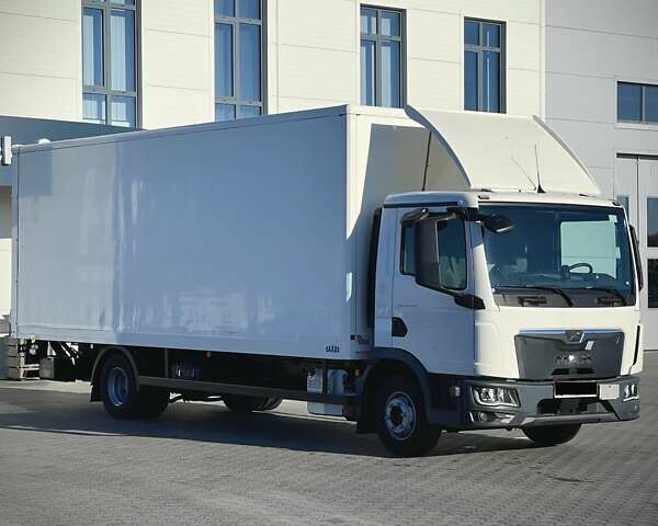 МАН ТГЛ, объемом двигателя 0 л и пробегом 119 тыс. км за 80772 $, фото 2 на Automoto.ua