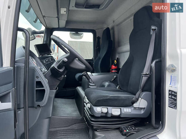 МАН ТГЛ, объемом двигателя 4.6 л и пробегом 357 тыс. км за 26900 $, фото 13 на Automoto.ua