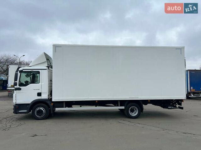 МАН ТГЛ, объемом двигателя 4.6 л и пробегом 357 тыс. км за 26900 $, фото 2 на Automoto.ua