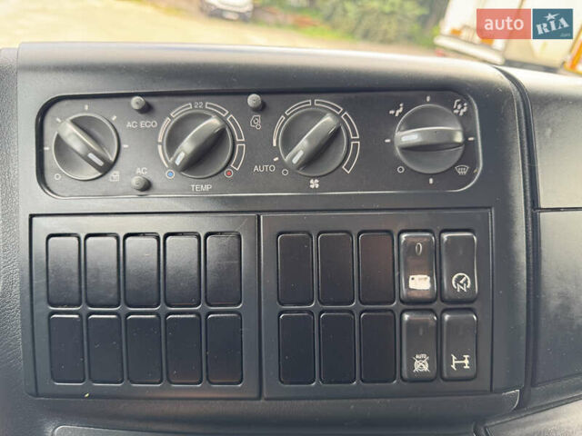 МАН TGL, об'ємом двигуна 4.6 л та пробігом 376 тис. км за 26900 $, фото 16 на Automoto.ua