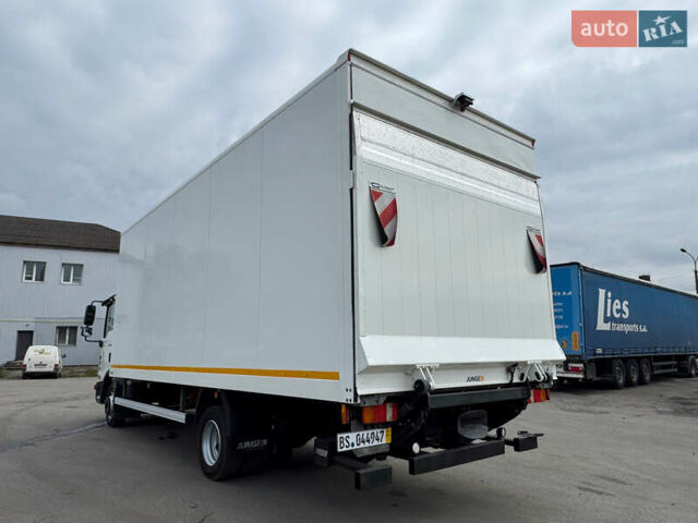 МАН ТГЛ, объемом двигателя 4.6 л и пробегом 406 тыс. км за 27900 $, фото 6 на Automoto.ua