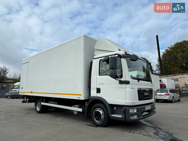 МАН ТГЛ, объемом двигателя 4.6 л и пробегом 406 тыс. км за 27900 $, фото 13 на Automoto.ua