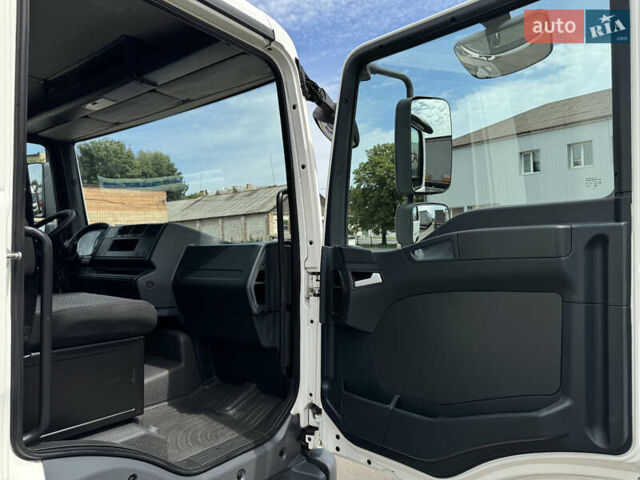 МАН TGL, об'ємом двигуна 4.6 л та пробігом 376 тис. км за 26900 $, фото 17 на Automoto.ua