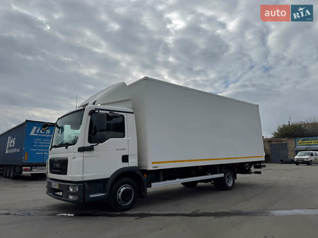 МАН ТГЛ, объемом двигателя 4.6 л и пробегом 406 тыс. км за 27900 $, фото 3 на Automoto.ua