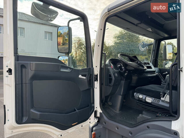 МАН ТГЛ, объемом двигателя 4.6 л и пробегом 406 тыс. км за 27900 $, фото 18 на Automoto.ua