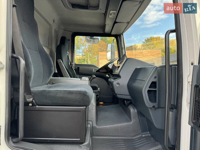 МАН ТГЛ, объемом двигателя 4.6 л и пробегом 406 тыс. км за 27900 $, фото 29 на Automoto.ua