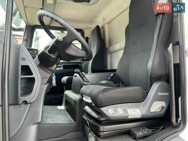 МАН ТГЛ, объемом двигателя 4.6 л и пробегом 417 тыс. км за 27900 $, фото 20 на Automoto.ua
