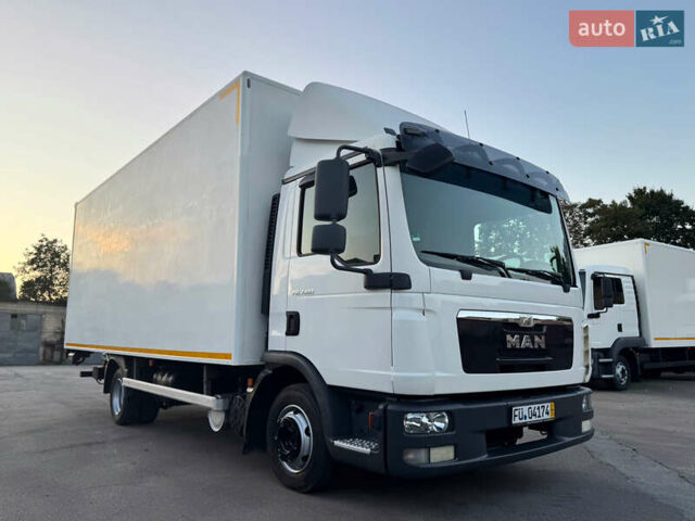 МАН ТГЛ, объемом двигателя 4.6 л и пробегом 482 тыс. км за 29900 $, фото 2 на Automoto.ua