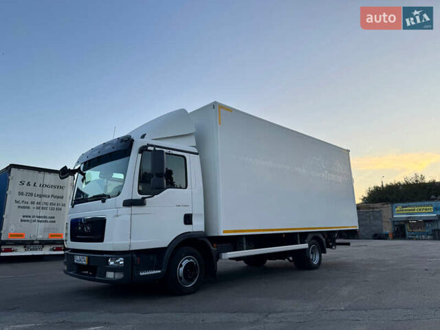 МАН ТГЛ, объемом двигателя 4.6 л и пробегом 482 тыс. км за 29900 $, фото 10 на Automoto.ua