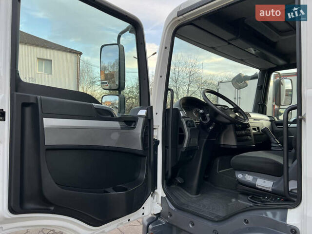 МАН ТГЛ, объемом двигателя 4.6 л и пробегом 392 тыс. км за 32900 $, фото 12 на Automoto.ua