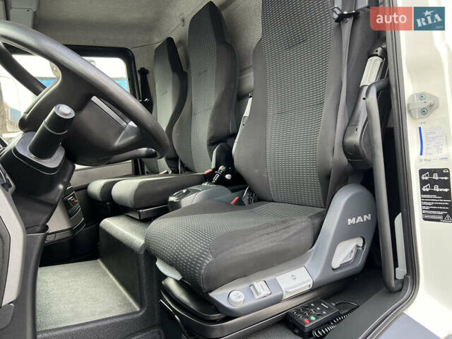 МАН ТГЛ, объемом двигателя 4.6 л и пробегом 374 тыс. км за 31900 $, фото 19 на Automoto.ua