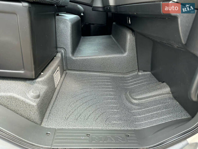 МАН ТГЛ, объемом двигателя 4.6 л и пробегом 374 тыс. км за 29900 $, фото 19 на Automoto.ua