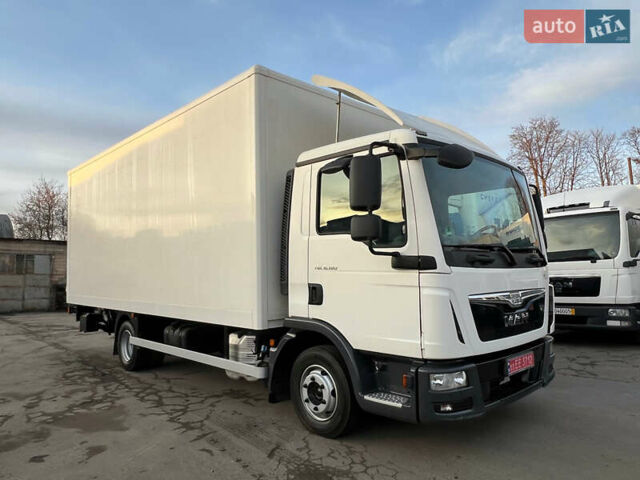 МАН ТГЛ, объемом двигателя 4.6 л и пробегом 392 тыс. км за 32900 $, фото 9 на Automoto.ua