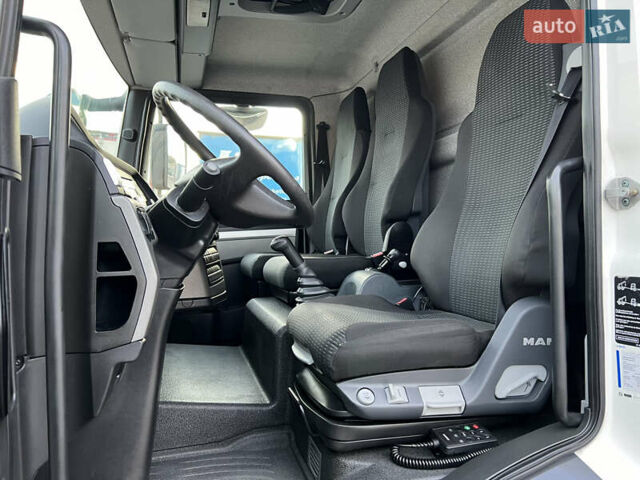 МАН ТГЛ, объемом двигателя 4.6 л и пробегом 392 тыс. км за 32900 $, фото 13 на Automoto.ua