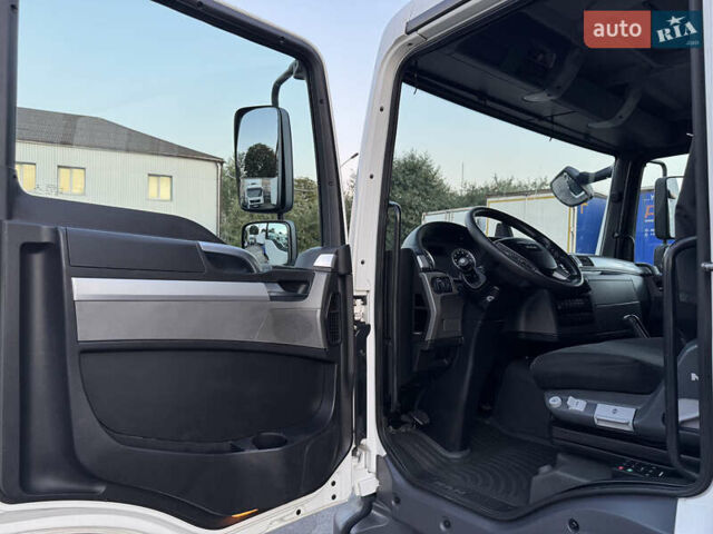 МАН ТГЛ, объемом двигателя 4.6 л и пробегом 504 тыс. км за 39900 $, фото 16 на Automoto.ua