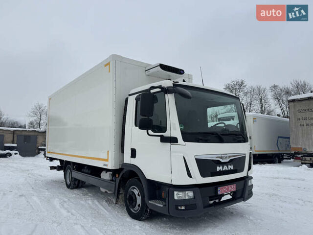 МАН ТГЛ, объемом двигателя 4.6 л и пробегом 338 тыс. км за 35900 $, фото 2 на Automoto.ua