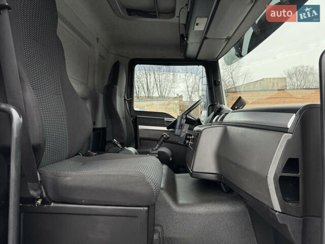 МАН ТГЛ, объемом двигателя 4.6 л и пробегом 342 тыс. км за 41900 $, фото 33 на Automoto.ua