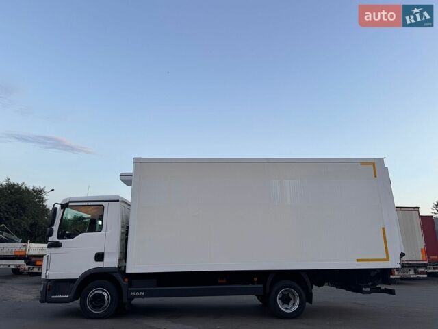 МАН ТГЛ, объемом двигателя 4.6 л и пробегом 372 тыс. км за 34900 $, фото 18 на Automoto.ua