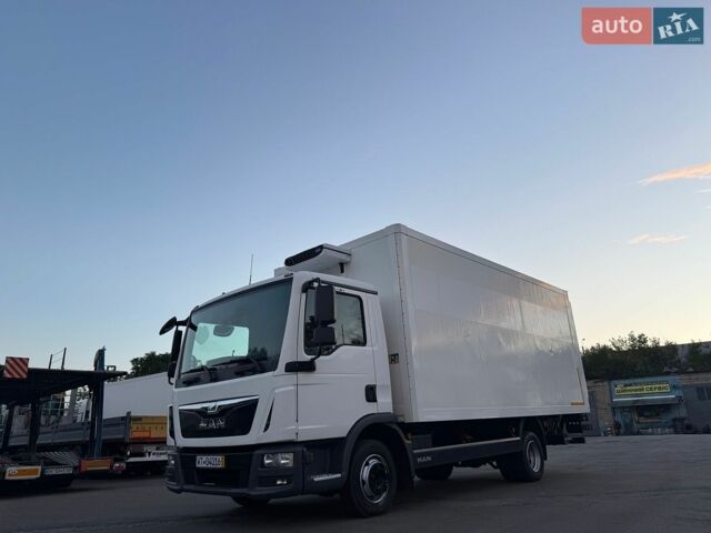 МАН ТГЛ, объемом двигателя 4.6 л и пробегом 372 тыс. км за 34900 $, фото 19 на Automoto.ua