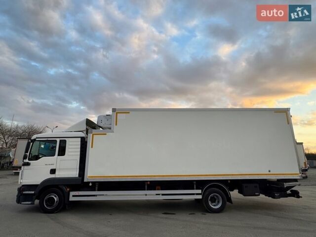 МАН ТГЛ, объемом двигателя 4.6 л и пробегом 512 тыс. км за 59900 $, фото 10 на Automoto.ua