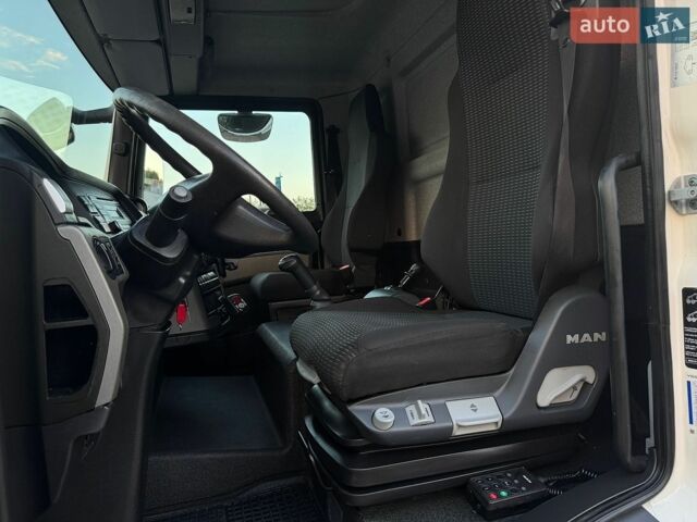 МАН ТГЛ, объемом двигателя 4.6 л и пробегом 372 тыс. км за 34900 $, фото 29 на Automoto.ua
