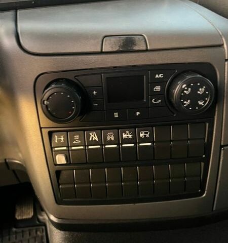 МАН ТГЛ, объемом двигателя 0 л и пробегом 510 тыс. км за 35900 $, фото 26 на Automoto.ua