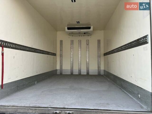 Желтый МАН ТГЛ, объемом двигателя 4.58 л и пробегом 482 тыс. км за 29891 $, фото 9 на Automoto.ua