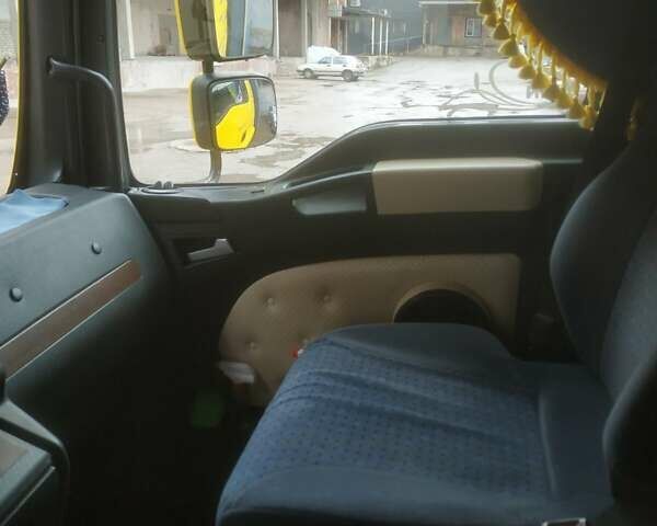 Желтый МАН ТГЛ, объемом двигателя 4.58 л и пробегом 781 тыс. км за 20000 $, фото 11 на Automoto.ua