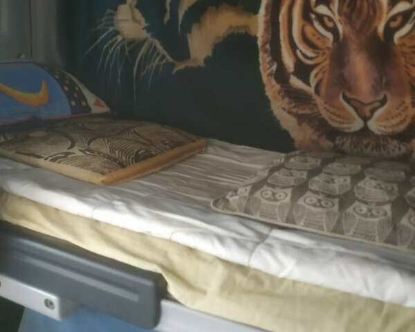 Желтый МАН ТГЛ, объемом двигателя 4.58 л и пробегом 781 тыс. км за 20000 $, фото 4 на Automoto.ua