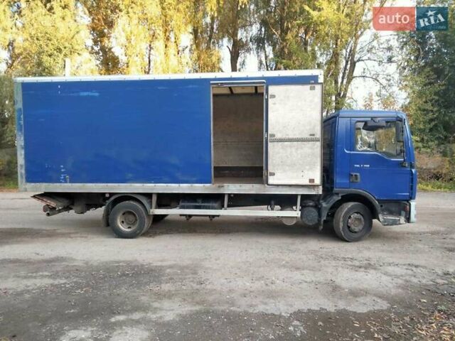 МАН TGL 2006 у Березань на Automoto.ua Синій МАН TGL, об'ємом двигуна 4.58 л та пробігом 800 тис. км за 11000 $, фото 2 на Automoto.ua