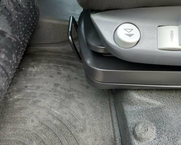 МАН ТГЛ 2014 в Бучаче на Automoto.ua Синий МАН ТГЛ, объемом двигателя 4.58 л и пробегом 510 тыс. км за 24900 $, фото 15 на Automoto.ua