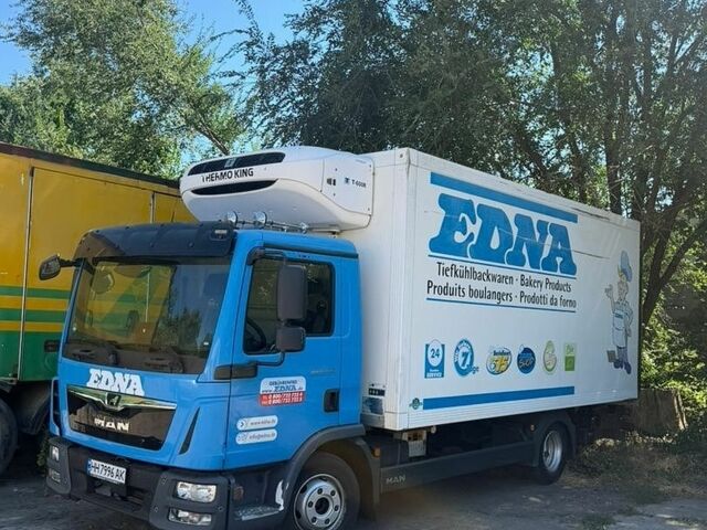 Синий МАН ТГЛ, объемом двигателя 4.58 л и пробегом 470 тыс. км за 41000 $, фото 8 на Automoto.ua