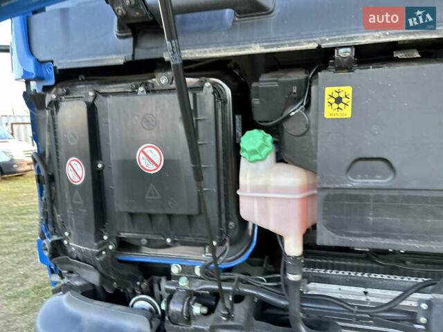 Синий МАН ТГЛ, объемом двигателя 4.6 л и пробегом 465 тыс. км за 33600 $, фото 68 на Automoto.ua