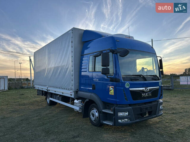 Синий МАН ТГЛ, объемом двигателя 4.6 л и пробегом 465 тыс. км за 33600 $, фото 1 на Automoto.ua