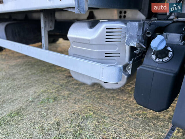 Синий МАН ТГЛ, объемом двигателя 4.6 л и пробегом 465 тыс. км за 33600 $, фото 35 на Automoto.ua