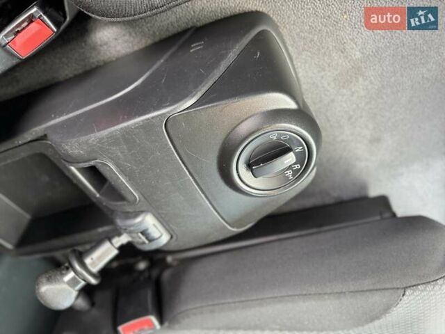 Синий МАН ТГЛ, объемом двигателя 0 л и пробегом 140 тыс. км за 35695 $, фото 27 на Automoto.ua