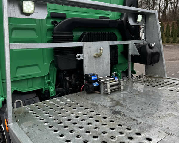 Зеленый МАН ТГЛ, объемом двигателя 4.58 л и пробегом 299 тыс. км за 38800 $, фото 9 на Automoto.ua