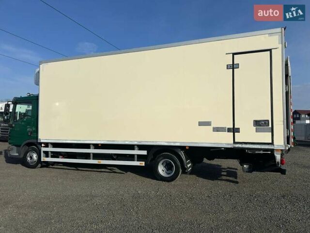 Зеленый МАН ТГЛ, объемом двигателя 4.6 л и пробегом 428 тыс. км за 33900 $, фото 12 на Automoto.ua