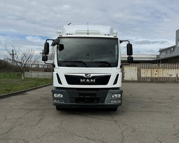 Білий МАН TGM, об'ємом двигуна 6.8 л та пробігом 344 тис. км за 39500 $, фото 2 на Automoto.ua