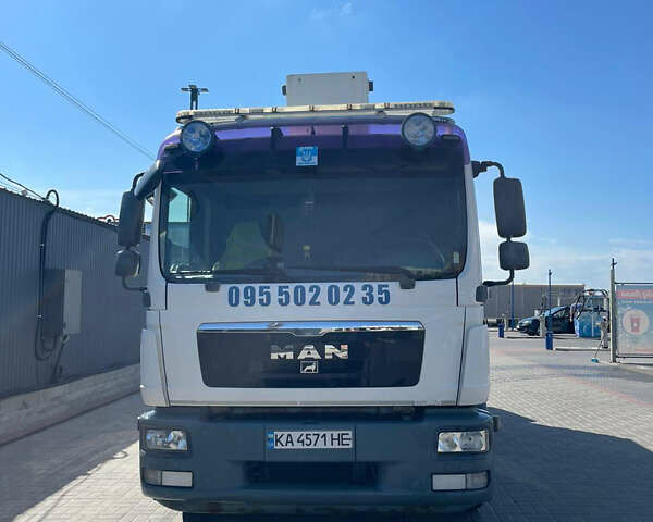Белый МАН ТГМ, объемом двигателя 6.9 л и пробегом 200 тыс. км за 34500 $, фото 4 на Automoto.ua
