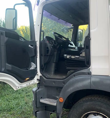 Білий МАН TGM, об'ємом двигуна 6.87 л та пробігом 918 тис. км за 35000 $, фото 5 на Automoto.ua